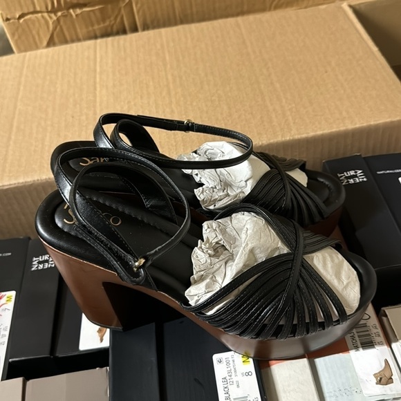 Franco Sarto Willow Platform Sandal - Picture 5 of 7